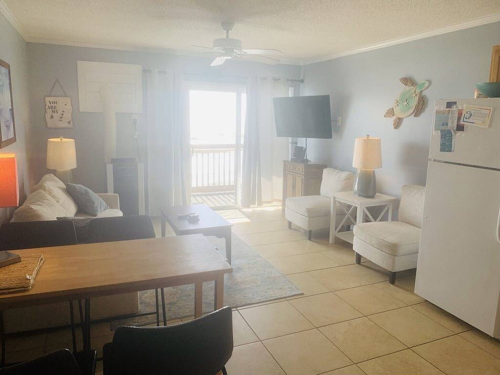 Ganze Wohnung, Wohlfühlen am Strand! in North Topsail Beach, Camp Lejeune