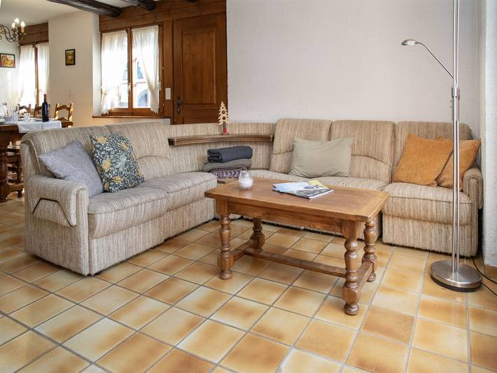 Location de vacances pour 6 personnes, avec terrasse et jardin dans Ovronnaz - 4