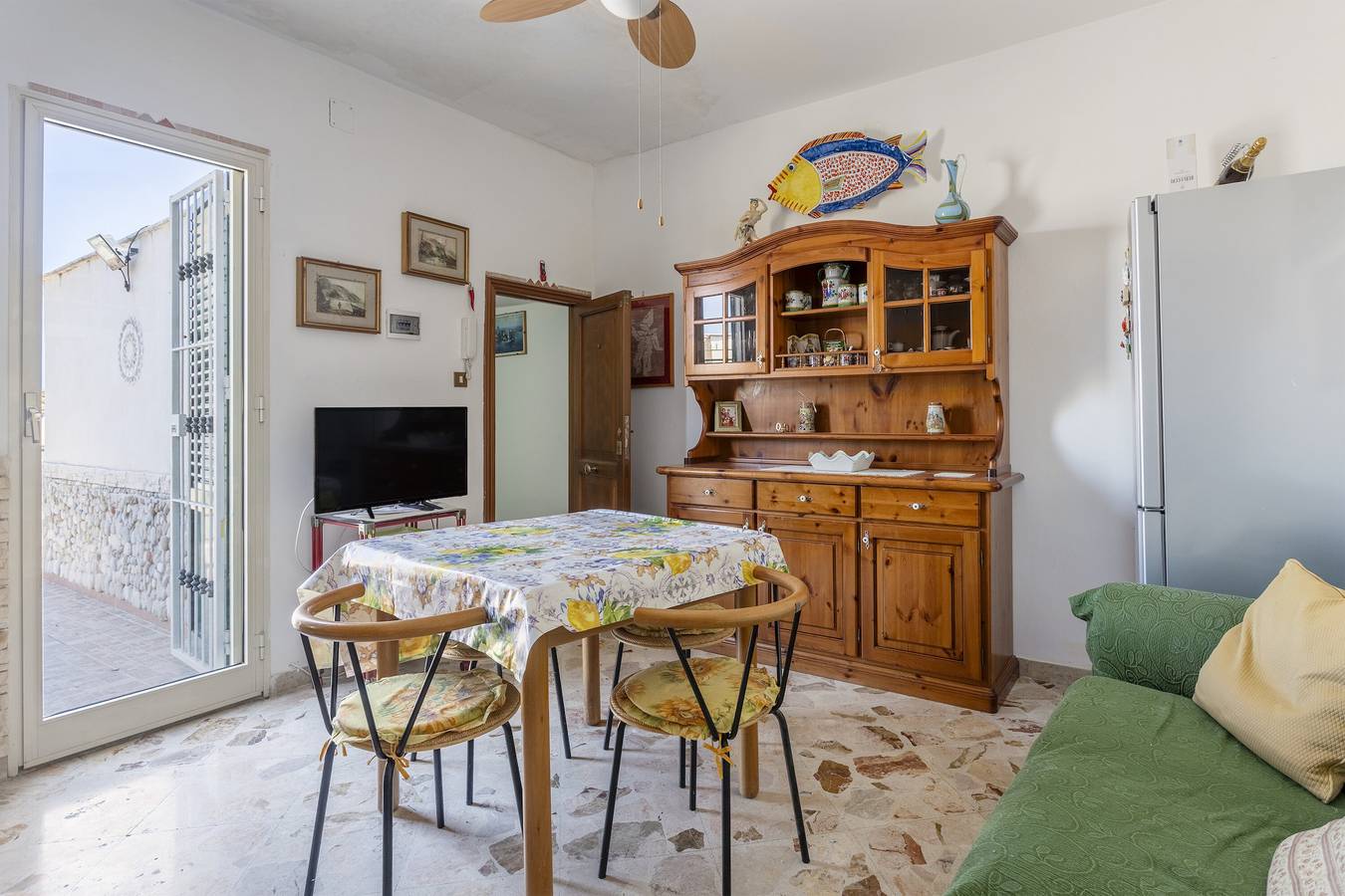 Ferienhaus 'Al Castello' mit privater Terrasse, Wi-Fi und Klimaanlage in Ficarazzi, Palermo Provinz