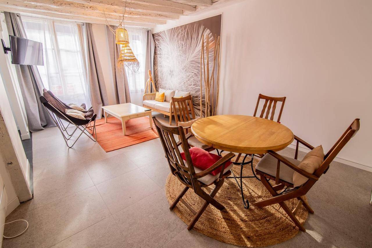 One-Bedroom Apartment in Brissac-Quincé, Vallée de la Loire