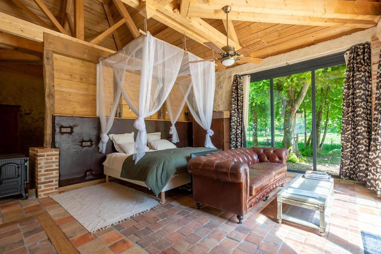 Manoir de la Mazeraie lodge de luxe Loire Valley in Joué-lès-Tours, Région de Tours
