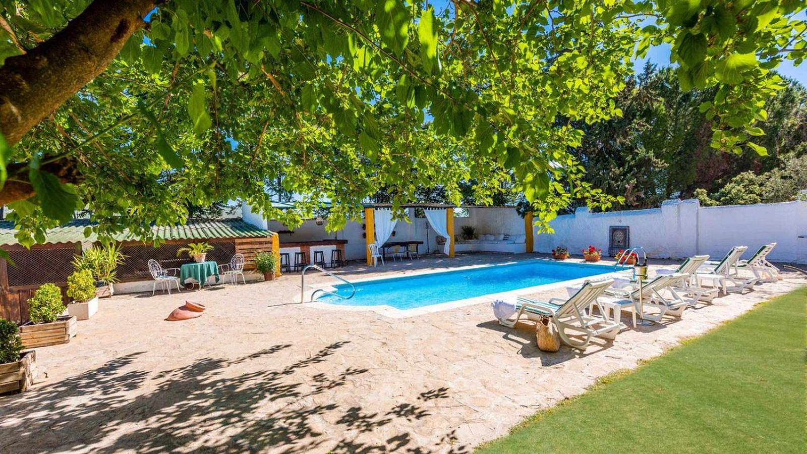 Maison de campagne 'Cortijo La Vega Archidona' avec vue sur la montagne, Wi-Fi et climatisation in Archidona, Province de Málaga