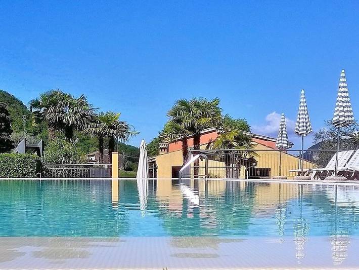 Holiday rental for 6 people, with Balcony and Terrace as well as Garden and View in Garda