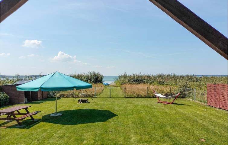 Ferienhaus für 8 Personen mit Terrasse in Nowe Warpno, Stettiner Haff
