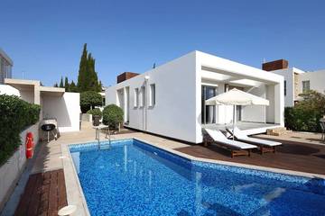 Villa for 6 People in Paphos, South Cyprus, Photo 4