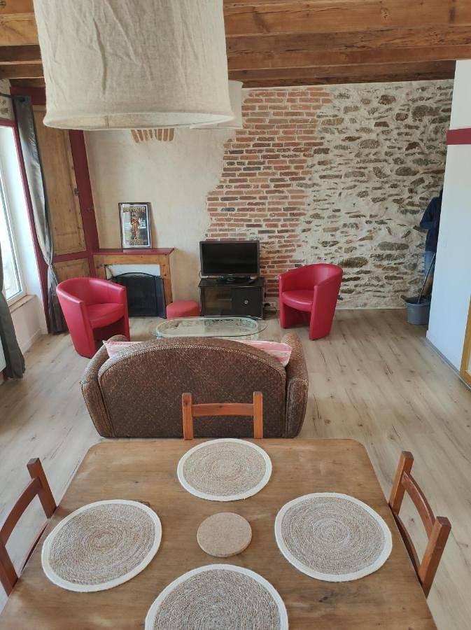 Gîte pour 6 personnes dans Office De Tourisme De Belle Ile En Mer - 4