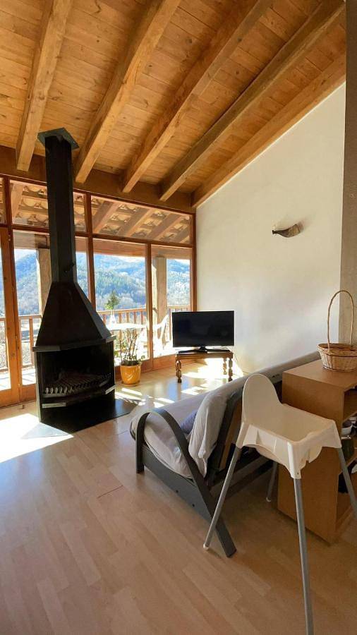 Gîte pour 5 personnes, avec jardin et vue, animaux acceptés à Vallfogona de Ripollès