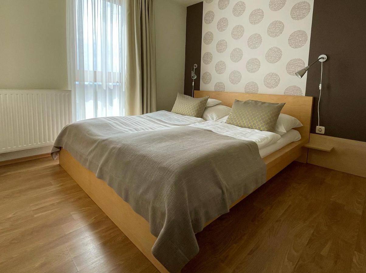 Ganze Wohnung, Panoráma Apartmanház in Balatonfüred, Balatonfüredi járás