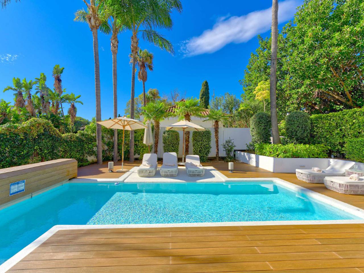 Villa pour 12 Personnes dans Nueva Andalucía, Marbella