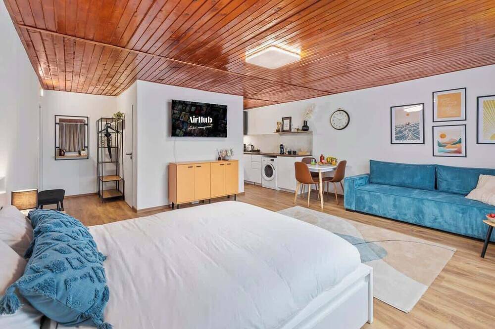 Entire apartment, Art-Inspired, Designer Apartment in Bratislava, Bratislava region