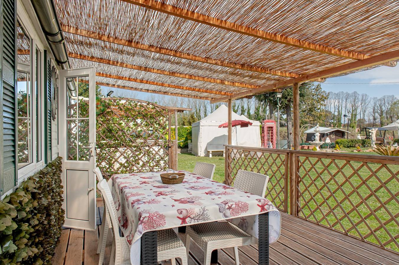 Ferienhaus 'Oasis on the River 2' mit Garten, Terrasse und Wlan in Pisa, Italienische Riviera