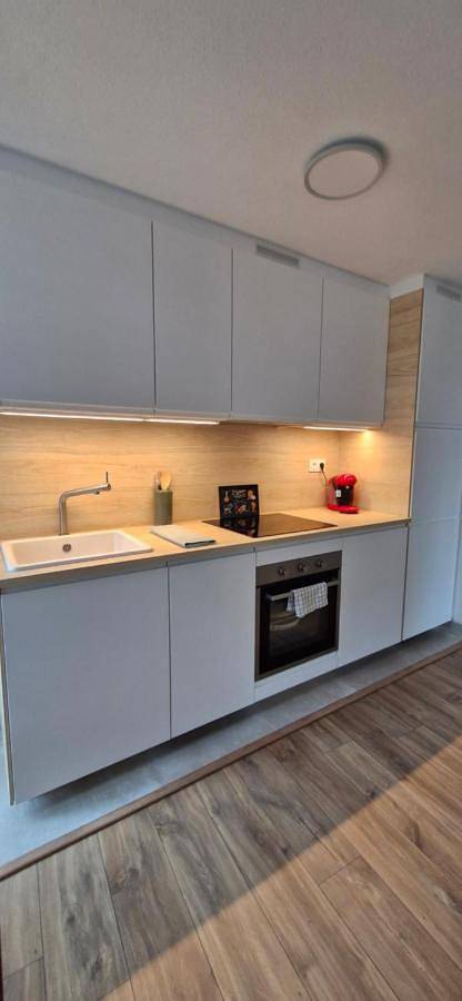 Gîte pour 6 personnes, avec balcon et vue dans Office De Tourisme De Narbonne - 4