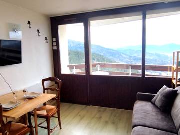 Gîte pour 4 personnes, avec balcon à Les Adrets