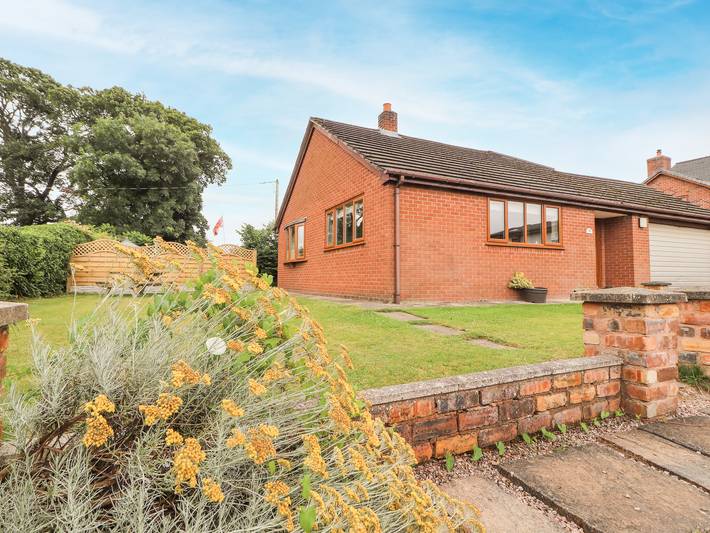 Cottage for 5 people, with Garden in Flintshire
