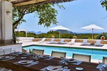 Villa in Sant Josep de sa Talaia, Ibiza Süden für 16 