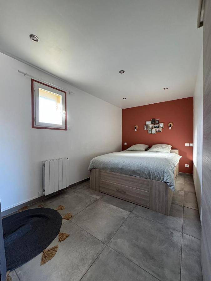 Gîte pour 2 personnes, avec jacuzzi et terrasse à Châteauneuf-les-Martigues - 4