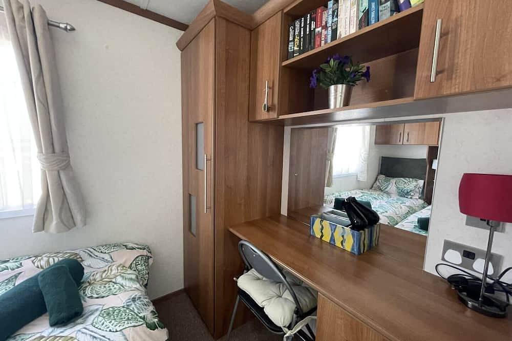 27 Tower View Pevensey Bay Holiday Park Beach in Westham, Ost Sussex