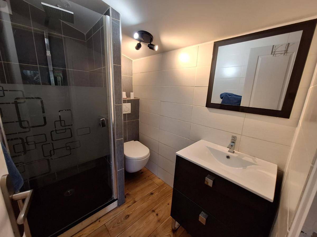Double Room with Terrace in Caen, Région de Caen