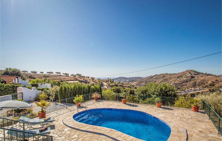 Ferienhaus für 4 Personen, mit Terrasse und Garten sowie Pool in Estepona - 4