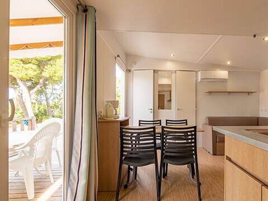 Camping Cala Llevado - Sea Green By Sunêlia - Mobilhome 6 personas - Mobil-home | Confort | 2 Dormitorios | 4/6 Pers. | Terraza elevada | 1 Baño | Aire acondicionado. in Santa Maria de Llorell, Tossa de Mar