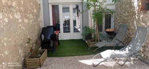 Gîte pour 2 personnes, avec terrasse à Cuxac-d'Aude