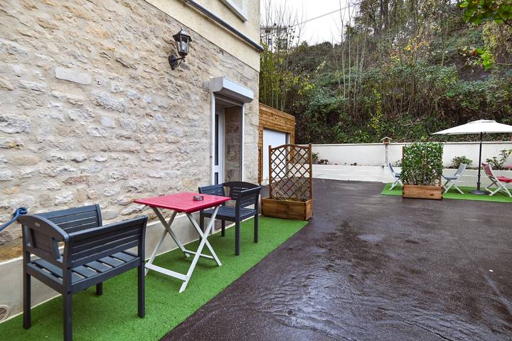 Appartement entier, Le 1 du Clos Fleuri - Studio avec extérieur privatif in Caen, Région de Caen