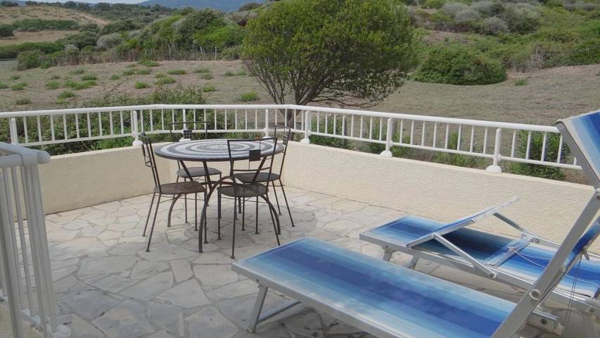 Parc de vacances pour 3 personnes, avec vue et jardin en Corse - 4