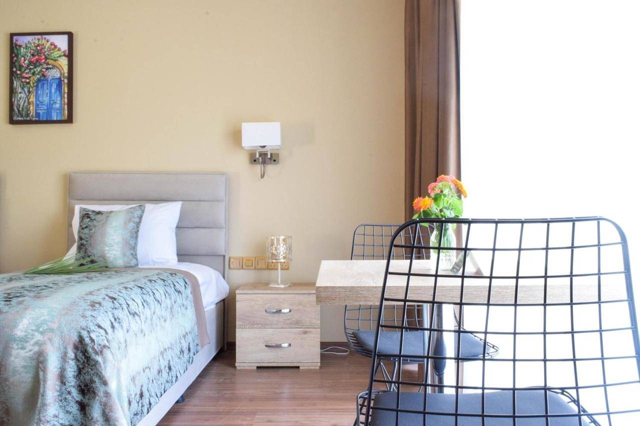 Golden Palms Guest House & Cafe in Famagusta, Nordzypern