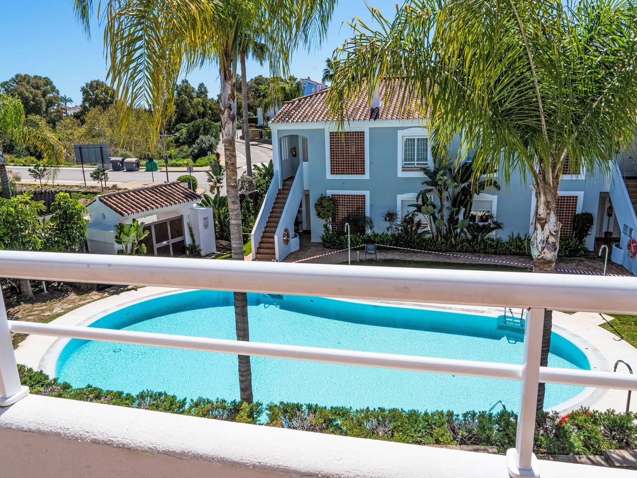 Entire apartment, Cortijo del mar in Vista Azur, Estepona