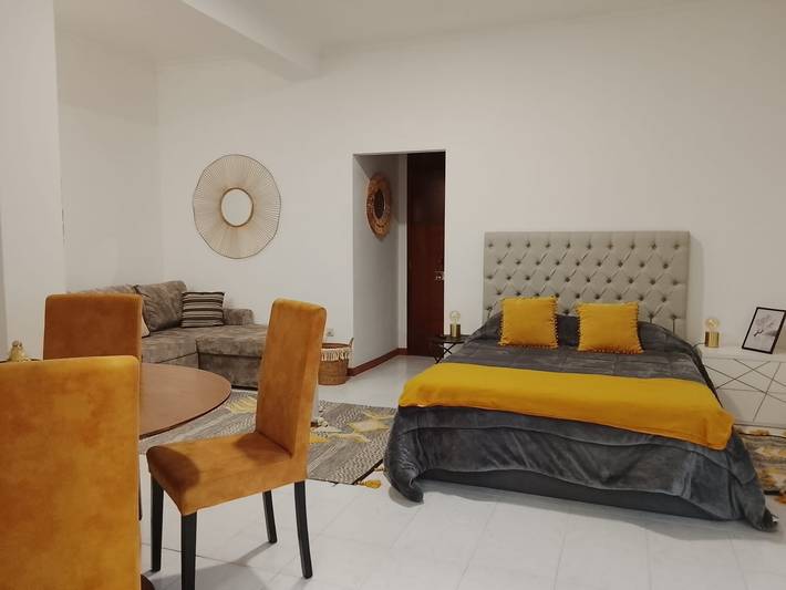 Apartamento entero, Apartamento 'Garça-Real 1' con balcón in Canas de Senhorim, Distrito de Viseu