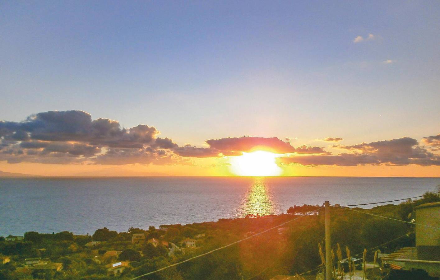 Ganze Ferienwohnung, Appartement am Strand mit Garage, Küche, Garten in Marina di Bordila, Vibo Valentia Provinz