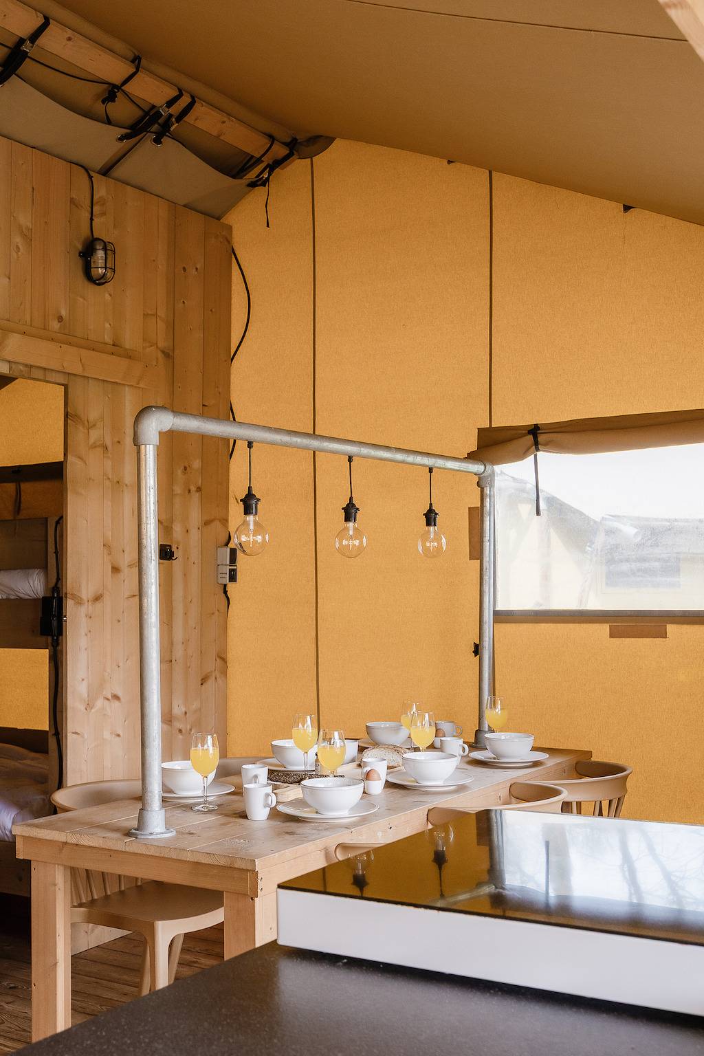 Gooise Heide — The Meadow Tent | 6 Pers. | Heater in Huizen, Noord-Holland