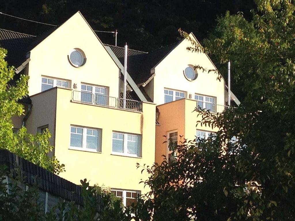 Ferienwohnung mit 3 Schlafzimmer in Burg Eltz, Brodenbach