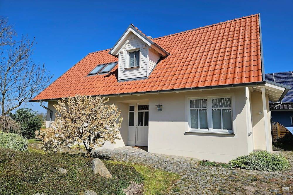 Ganze Wohnung, Ferienpark Neppermin Ferienhaus Skipper - Ferienwohnung Eg im Ferienhaus Skipper in Pudagla, Usedom