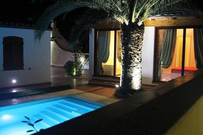 Villa Gilda Con Depandace Piscina e Giardino in La Ciaccia, Valledoria