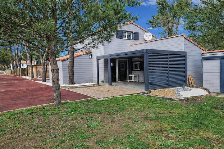 Location de vacances pour 6 personnes, avec jardin dans Plage naturiste (La Faute-sur-Mer)