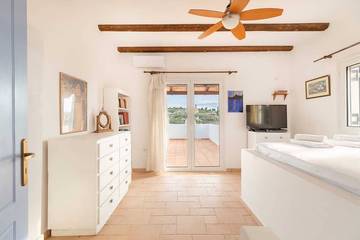 Mobile Home for 4 People in Aegina, Attica region, Photo 1