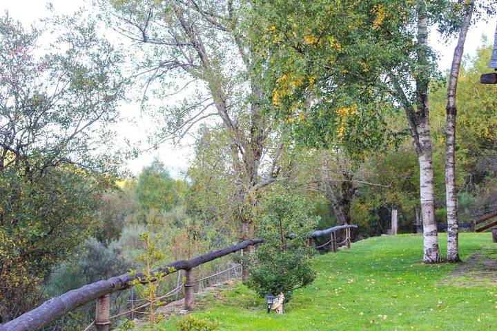 Casa rural para 4 personas, con Balcón y Terraza además de Jardín y Piscina en Villablino - 4