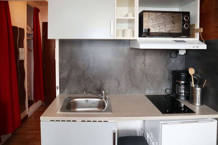 Appartement de vacances entier, Studio pour 2 personnes cœur de station des Orres 1650 in Les Orres, Parc national des Écrins
