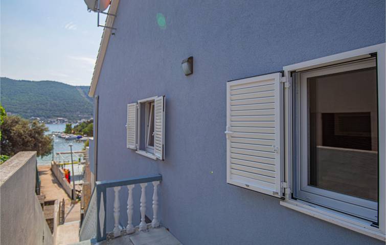 Ferienhaus für 12 Personen, mit Terrasse in Grad Šibenik - 2