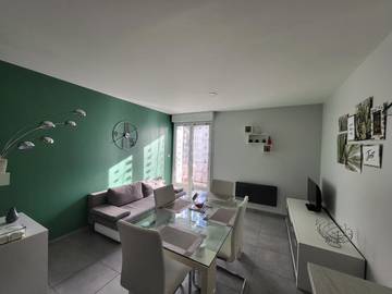 Gîte pour 5 personnes, avec balcon dans Office De Tourisme De Luz Saint Sauveur