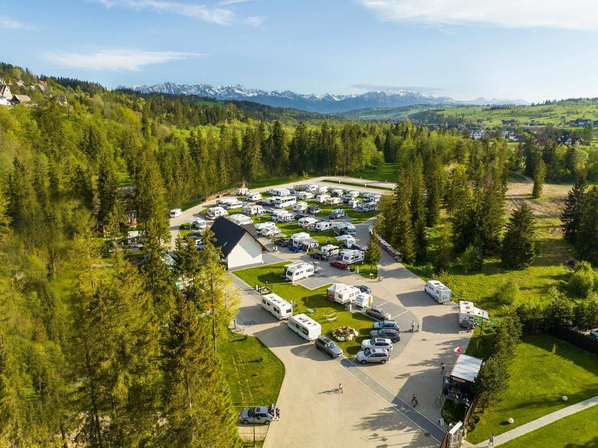 Camp Gorący Potok - parcele kamperowe in Szaflary, Karpaty (Polska)