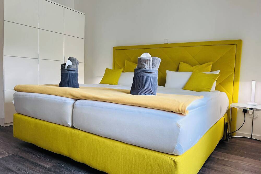 Ganze Wohnung, Harmony \"1\" 4-Zimmer Apartment Eg Terrasse Garten Parkplatz in Gütersloh, Nordrhein-Westfalen