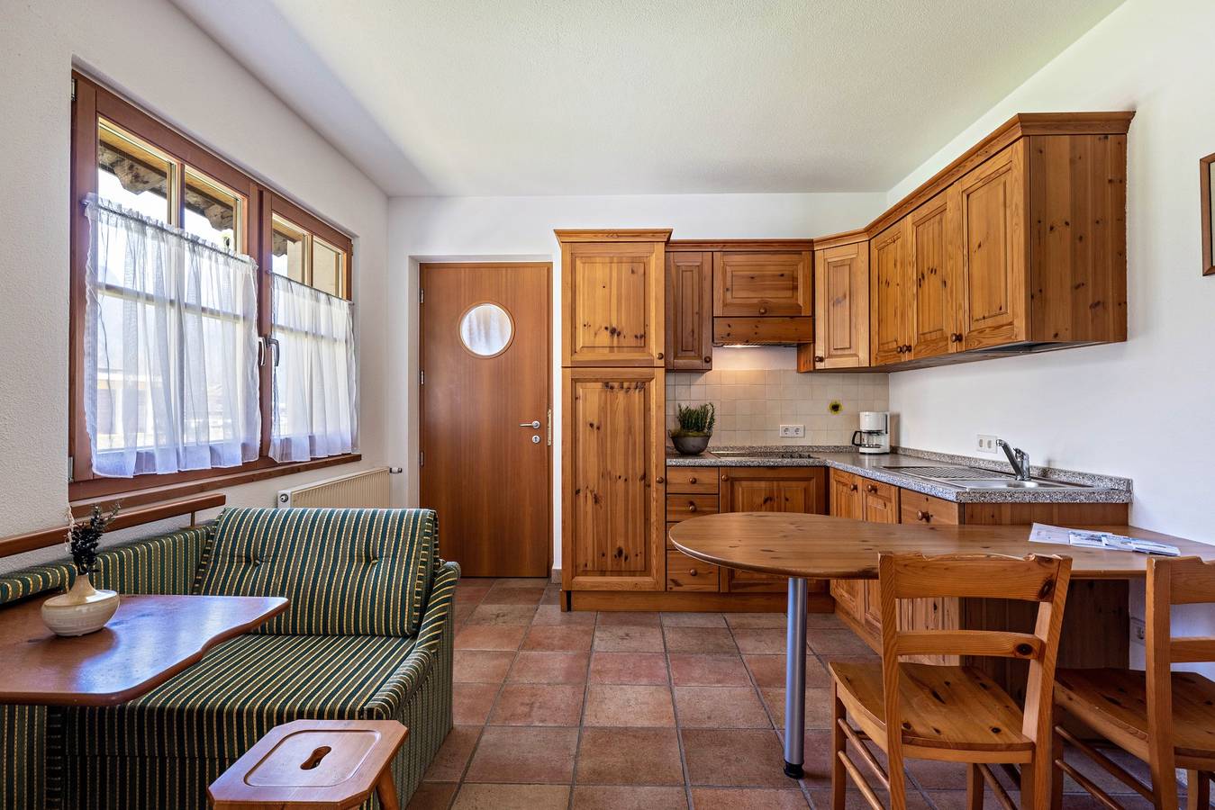 Ganze Wohnung, Ferienwohnung 'Peintenhof Typ D' mit Bergblick, Balcon und Wlan in Taufers, Sand in Taufers