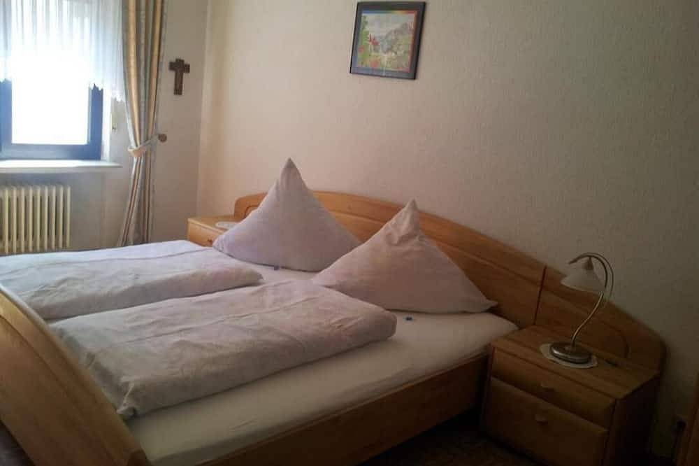 Ganze Wohnung, Ferienwohnung \"Bei Bauesch\" in Leimbach - Nähe Nürburgring in Leimbach, Ahrtal