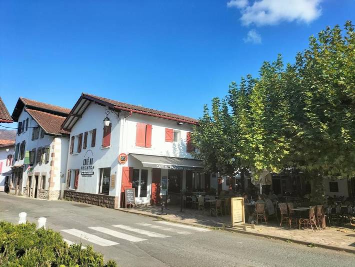 Location de vacances pour 5 personnes, avec terrasse à Saint-Étienne-de-Baïgorry - 3