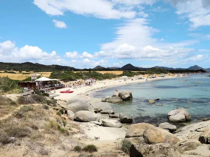 Villa pour 4 personnes, avec jardin à Costa Rei