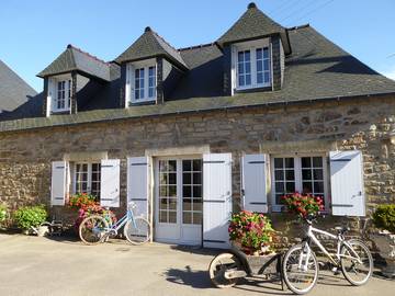 Gîte pour 6 personnes, avec terrasse et jardin, animaux acceptés à Esquibien