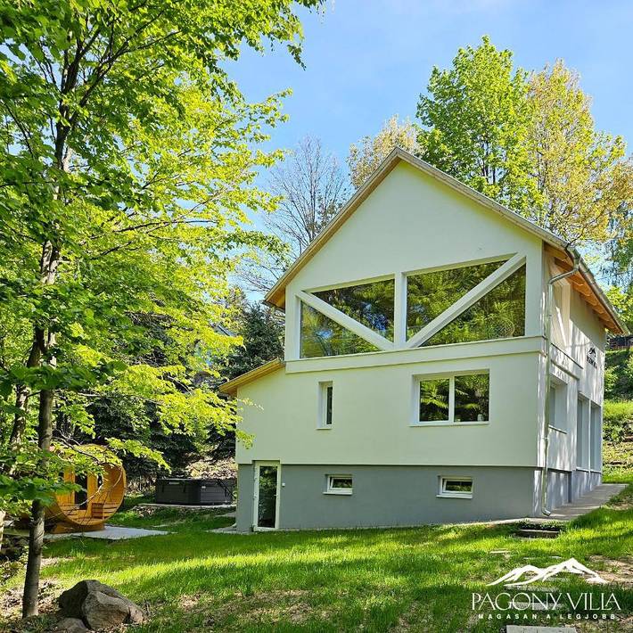 Ferienwohnung für 6 Personen, mit Ausblick und Garten sowie Sauna - 1