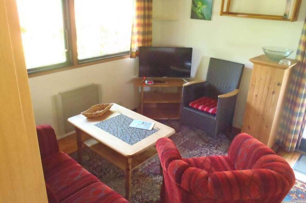 Entspannung Pur direkt am Wald & nur 750m bis zum Strand in unserem Retro Chalet in Kellenhusen, Ostholstein